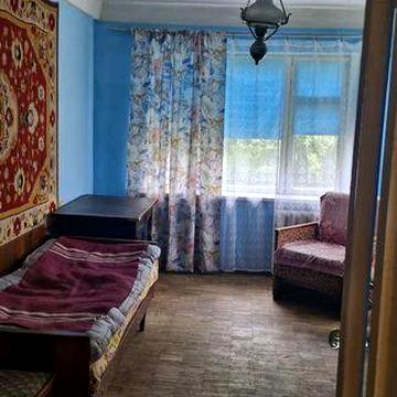 2кімнатна квартира по вулиці Воскресенська ,7