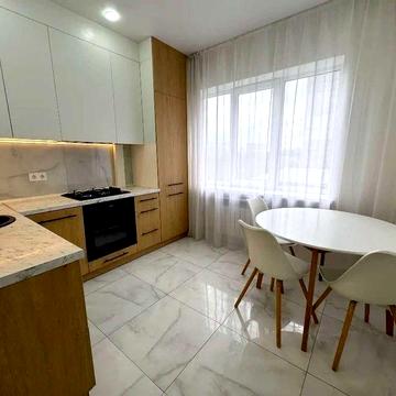 Продам 3-к квартиру в кирпиче на Писаржевского / Нагорка / Гагарина