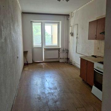 Продам 1кімнатну квартиру на Сагайдачного в цегляному будинку