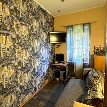 Продам квартиру в затишному районі міста