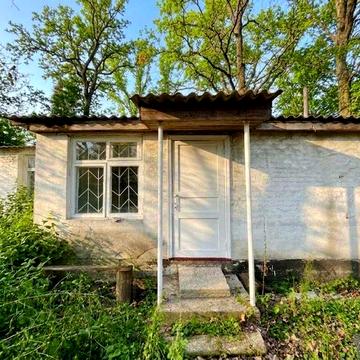 Продаж частини будинку  62м2. 3 кімнати. Газове опалення. Ворзель.