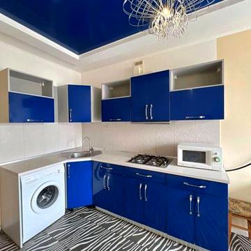Продам 1 кім квартиру на вул. Ярослава Баіса(Висоцького )за 44900 у.е.