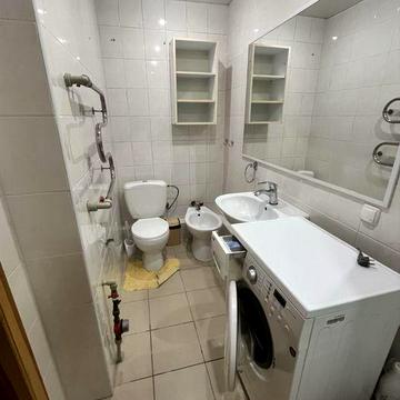 Терміновий продаж 4 кім квартири р- кін.Мир за готівку!