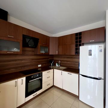 Двірська вул., 20