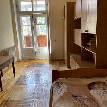 Здам 2-кім квартиру по вул. Щекавицька 42/48 у довгострокову оренду, Поділ