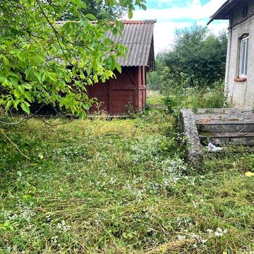 Продам будинок з ділянкою