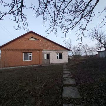 Продаж хорошого будинку
