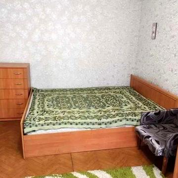 Затишна 2-кімнатна квартира по пр-т Відрадний