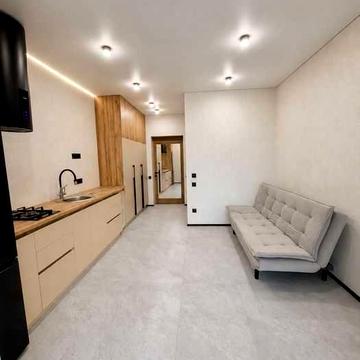 Продаж 1к квартири в новобудові з ремонтом 41м2 гарне планування