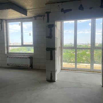 Продам двухкомнатную в новом ЖК на Сахарова