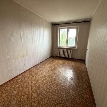 2к Черемушки 44м , середній поверх , Будинок Меблів