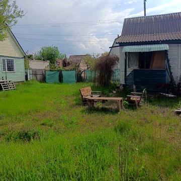 Продам дачу на березі річки