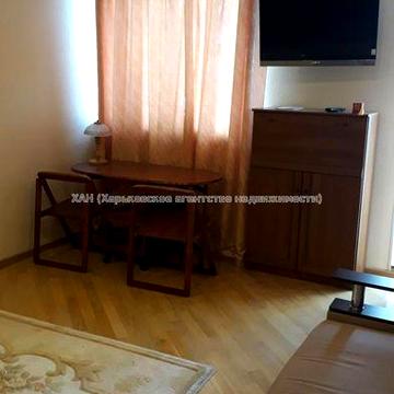 АН Сдам 1к.кв.м. Научная. 9000грн/мес. Д57