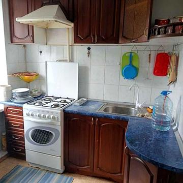 здам 2 кімн квартиру проспект Миру 4\9 цегла,роздільні кімнати,меблі техніка