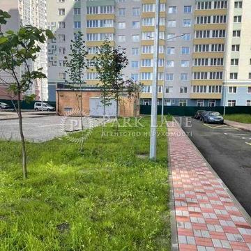 ЖК "Патріотика", будинок "Синевір", Гмирі Бориса, ЖК "Патріотика",