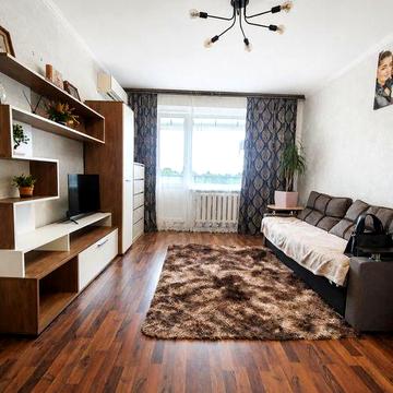 Продаж або Обмін! Продам 2х кімнатну квартиру вул. Дорошок