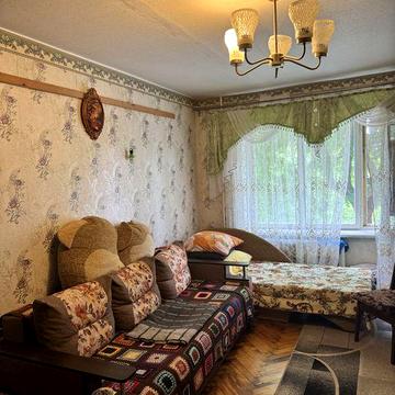 Продам 3 к квартиру на Тополь 1