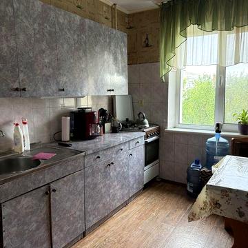 Продаж метро Лівобережна 3 к квартира Пантелеймона Куліша, 5-б. Без комісії