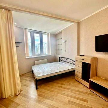 Завальна 10в ЖК Статус Град, оренда сучасної 1-к квартири, метро Осокорки 3 хв!