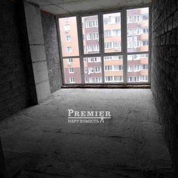 У продажу 1-к квартира 36 м² у новому закритому комплексі.