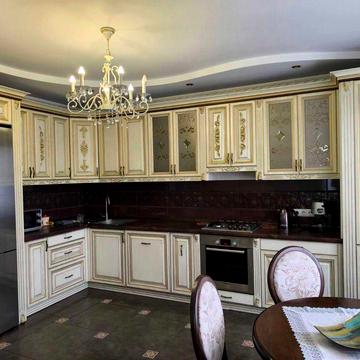 Продаж розкішної квартири по вул. Тролейбусна