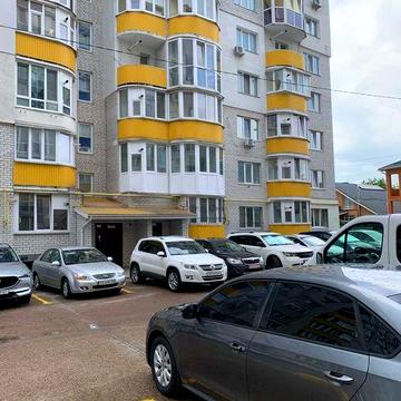 Продаж євродвушки 60 кв.м з індивідуальним опаленням район ТРЦ"Hollywood"