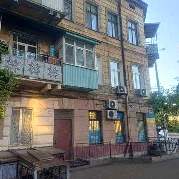 Продам квартиру на Прохоровской
