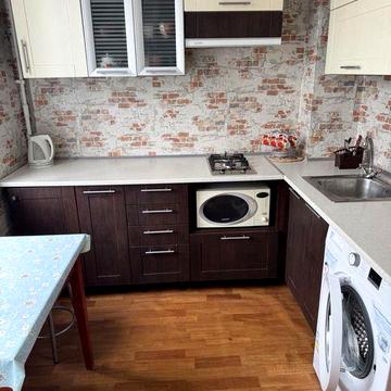 Сдам 1 комнатную квартиру,трк.Украина. проспект Тракторостроителей 65.