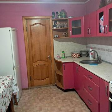 Продам "Чилійку" 3 кімнатну  квартиру в комунарському районі Запоріжжя ЖК цеглова 5ті поверхівка