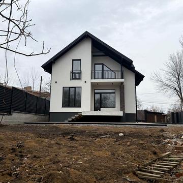 Продаж окремостоячого будинку