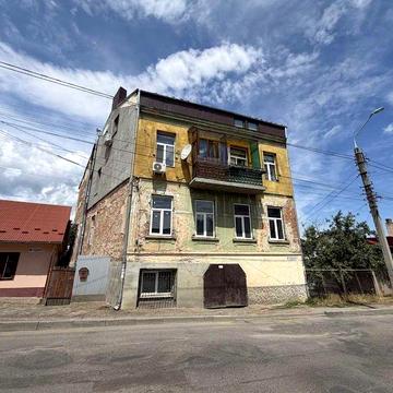 Продається 3-кімнатна квартира, Центр міста, вул. Маріупольська (Зої Космодем’янської)