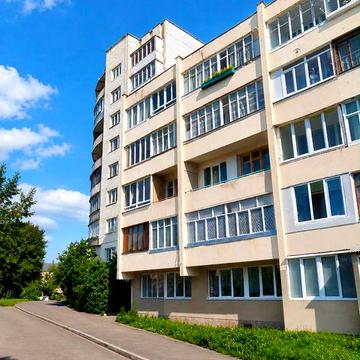 Продається 2 кімнатна квартира у одному з найкращих районів  міста Трускавця!