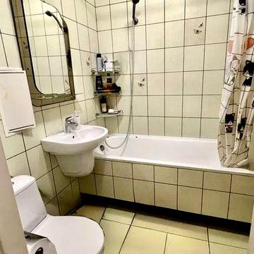 Продаж  2-кімнатної квартири-студії в Олександрівському районі!