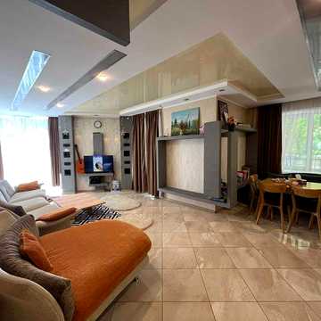 Продаж класна 3 кімн ЖК Чайка, Лобановського 19 ГЕНЕРАТОР ВОДА ОПАЛЕННЯ все є,ДЕРЖ ПРОГРАМИ ЖК Чайка