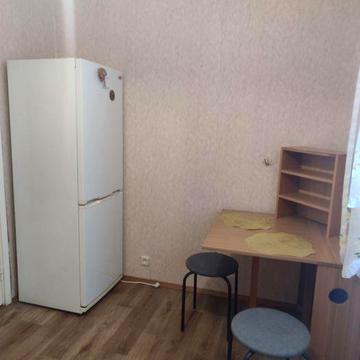 ОРЕНДА 2-ї кв на Троєщиніі. Пр-т Червоної Калини 89. 2 поверх. Для Сімї.