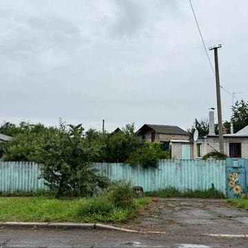 Продам дім зі зручностіми