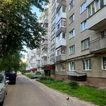 Продам 2-х кімнатну квартиру вул. Соборності