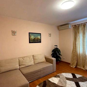 Найкраща ціна! Продаж 2 кім квартири Контрактова площа Поділ вул Хорива 33