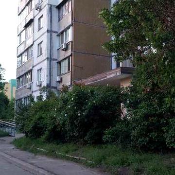 Здається однокімнатна квартира біля метро,вул.Ірпінська,68