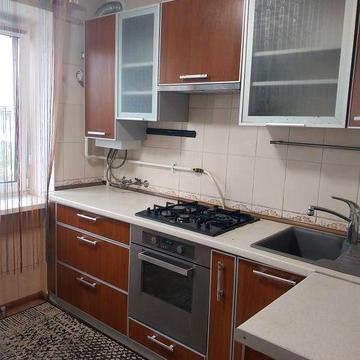 2к квартира на Бл. Київській