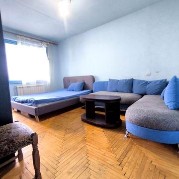 Здається 2 кімн квартира Новий район