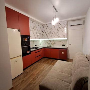 1-кім квартира,кухня-студія новобудові Митниця Городок