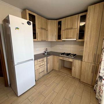 Продам 2 кімнатну квартиру. Розсошенці ЖК Джерельна
