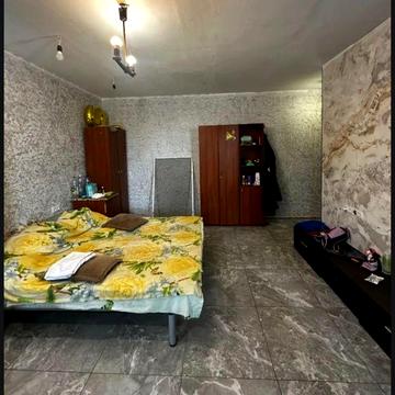 Продам 1 к правый берег Титова ул.Янгеля 12 ,Независимости