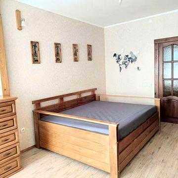 1-к Депутатська 23а, біля метро Житомирська, новий будинок