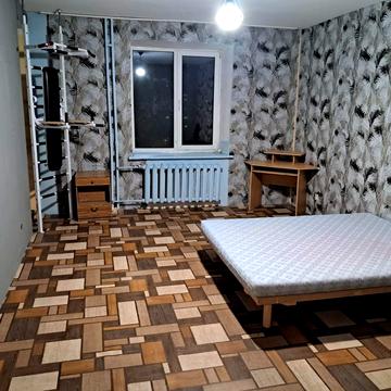 Василя Верховинця вул., 10
