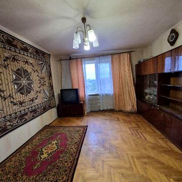 Сдам квартиру на заводе Шевченко ул. Воасенко