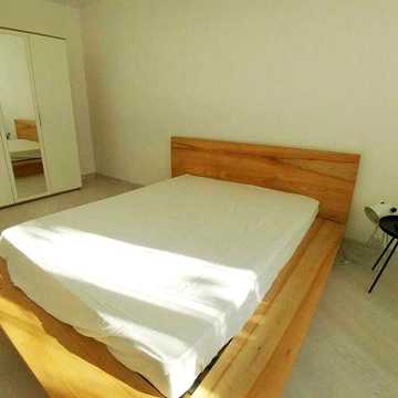 Продам 1-кімнатну з ремонтом 39 кв.м., ГАЗ, Оболонь, метро Мінська
