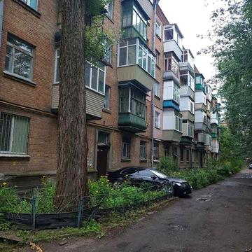 Київ продам 2 кім.квартиру вул.Ольжича 12.