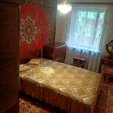 Здам в оренду 4кімнатну квартиру м.Луцьк на Кравчука10.ціна 15000гр +комунальні.